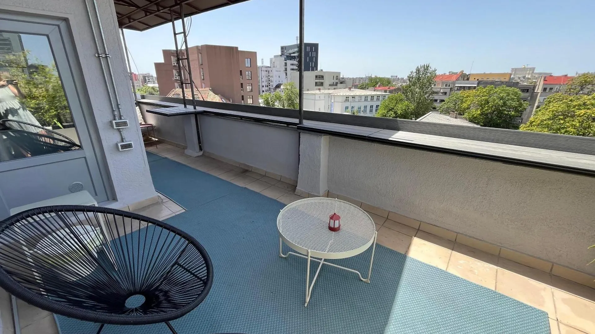 Terrace View Downtown Studio Bucharest 0*,