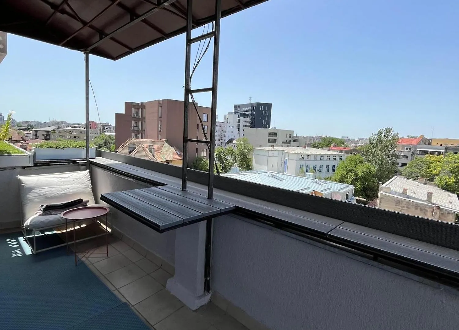 Terrace View Downtown Studio Bucharest Apartment